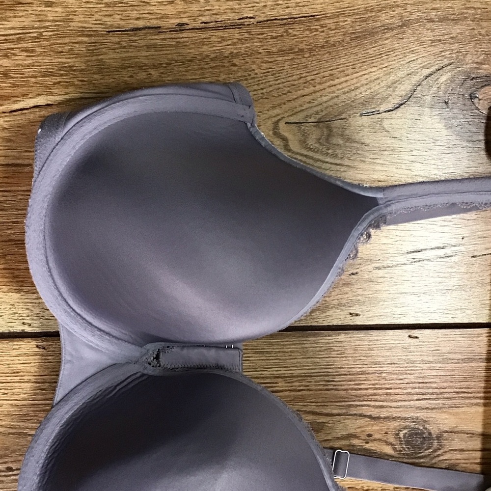 2/$25 Victoria's Secret 38E (DD) Lavender Lace-Trim T-Shirt Bra - Picture 10 of 15